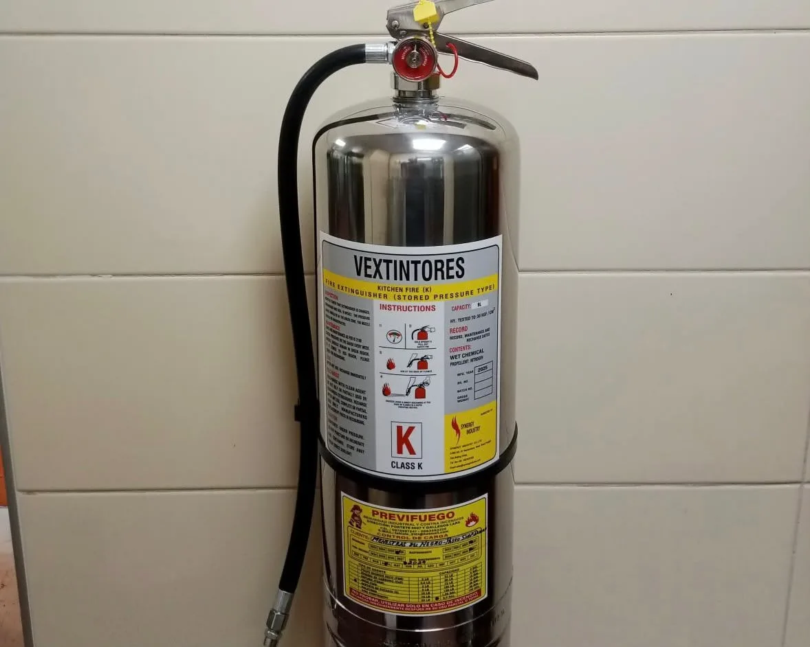 Extintor Tipo K acero inoxidable Class K agente humectante cocina industrial